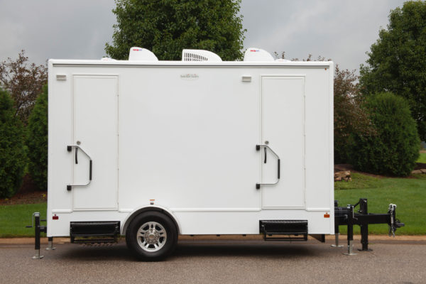 4-Unit Restroom Trailer - Image 4