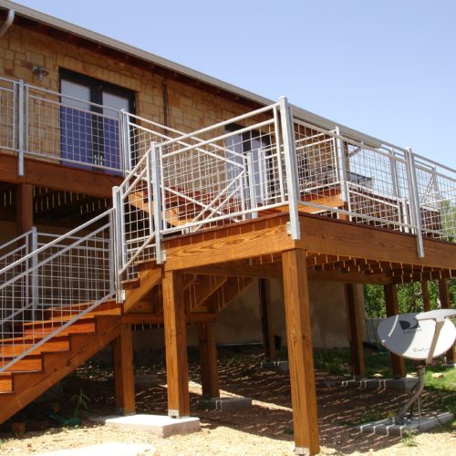 13b_Welded Wire Deck Railing