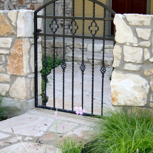 2_Iron Walk Gate w Baskets