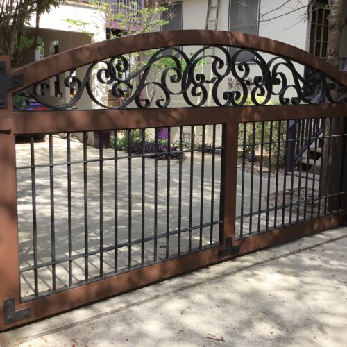 3_Aluminimun Scroll Driveway Gate