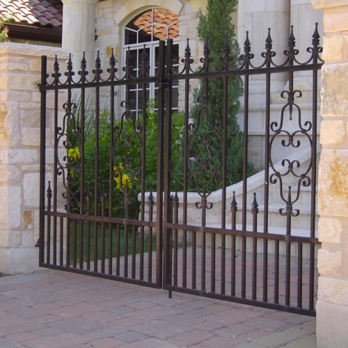 4c_Iron Scroll Walk Gates