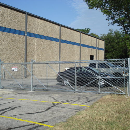 5_Cantilever Chain Link Gate