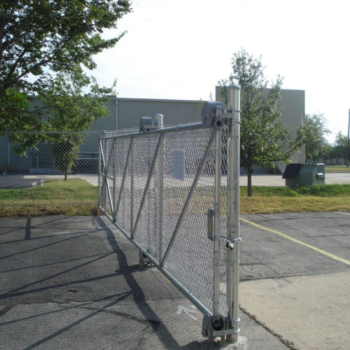 5b_Cantilever Chain Link Gate