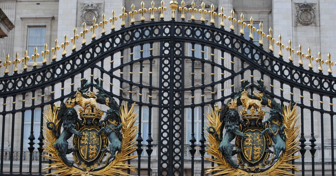 types of driveway gates